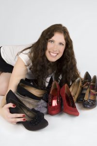 Der Wunsch, schöne Schuhe auch in Größe 43/44 zu finden, hat schon immer eine große Rolle in Sarahs Leben gespielt (Foto: Schuhe Grossartig).
